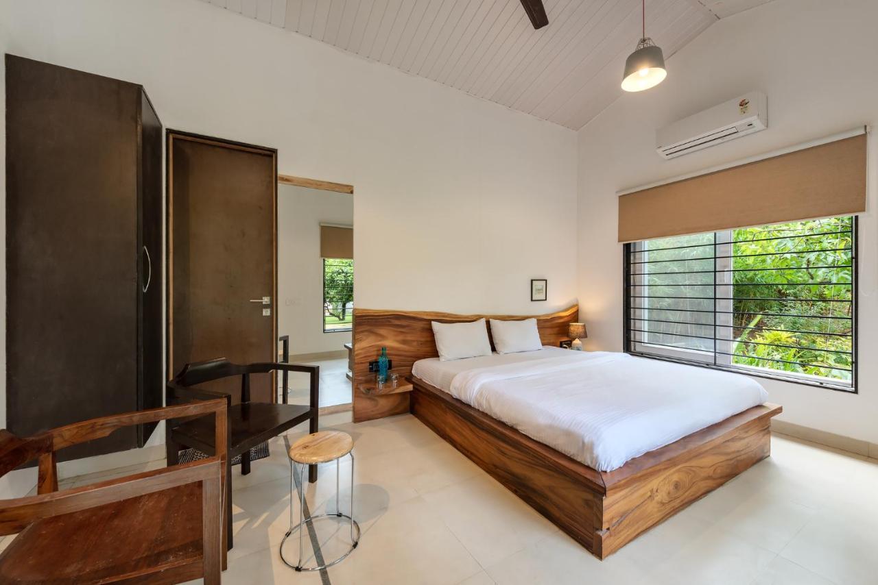 Saffronstays Casa Manga, Karjat - Pet-Friendly Pool Villa Near Nd'S Film World And Saltt Εξωτερικό φωτογραφία