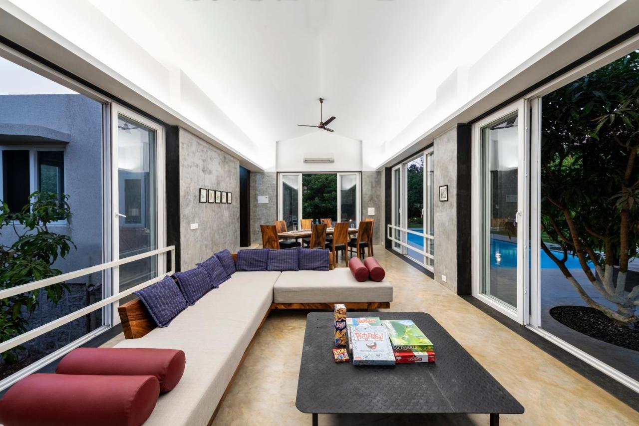 Saffronstays Casa Manga, Karjat - Pet-Friendly Pool Villa Near Nd'S Film World And Saltt Εξωτερικό φωτογραφία