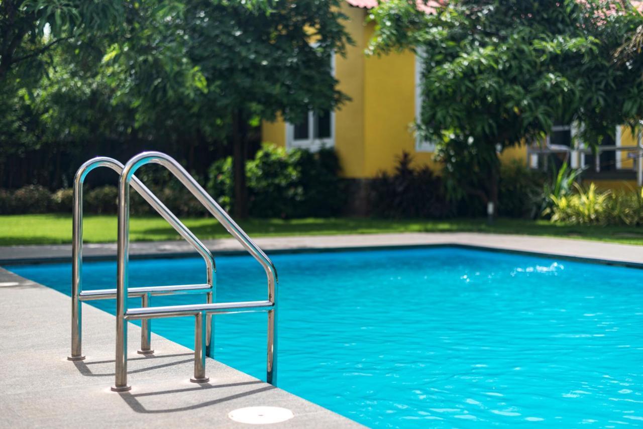 Saffronstays Casa Manga, Karjat - Pet-Friendly Pool Villa Near Nd'S Film World And Saltt Εξωτερικό φωτογραφία