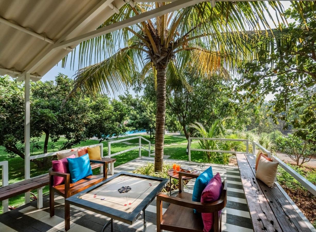 Saffronstays Casa Manga, Karjat - Pet-Friendly Pool Villa Near Nd'S Film World And Saltt Εξωτερικό φωτογραφία