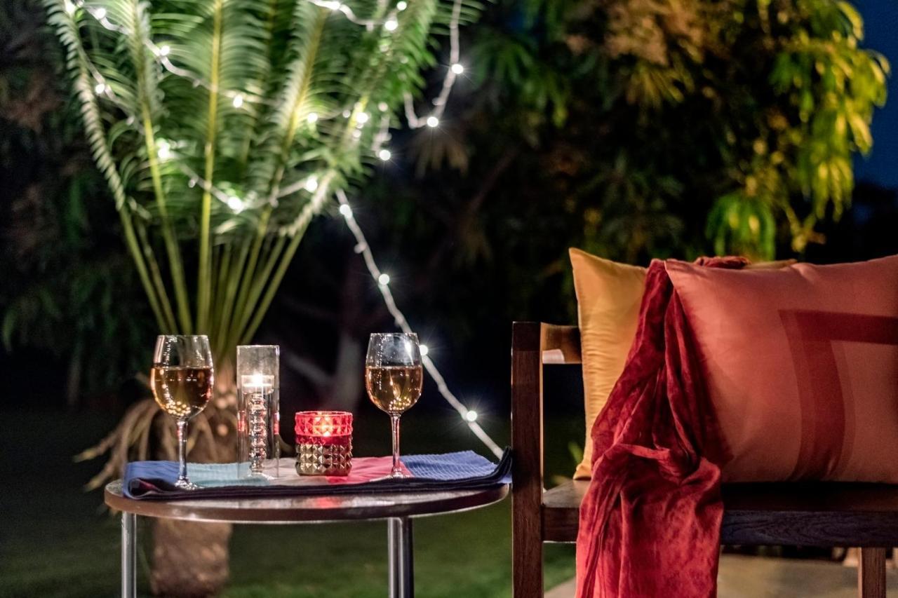 Saffronstays Casa Manga, Karjat - Pet-Friendly Pool Villa Near Nd'S Film World And Saltt Εξωτερικό φωτογραφία